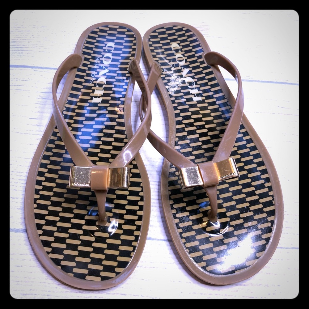 COACH LANDON SIZE 9 Cute Bow Flip Flops!